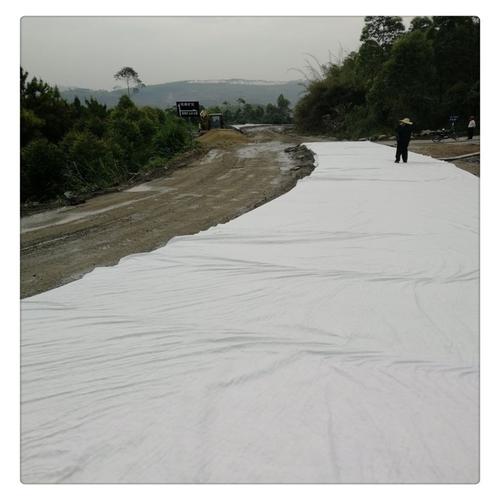 土工膜 现代工程中的关键防渗材料与施工指南
